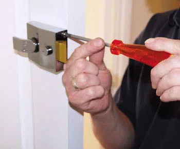 New Britain Lock And Key New Britain, CT 860-359-9163